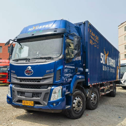 东风柳汽乘龙H5 厢式货车 国6